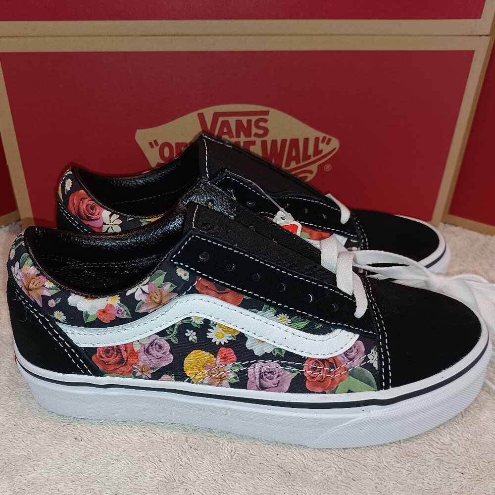 Vans Men's 4/Women's 5.5 Old Skool Garden Floral Black/True White VN0A4BV5V8X